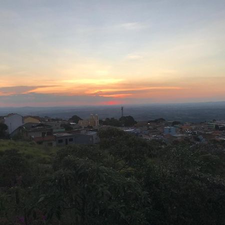 Hospedaria Dos Astros São Tomé das Letras 외부 사진